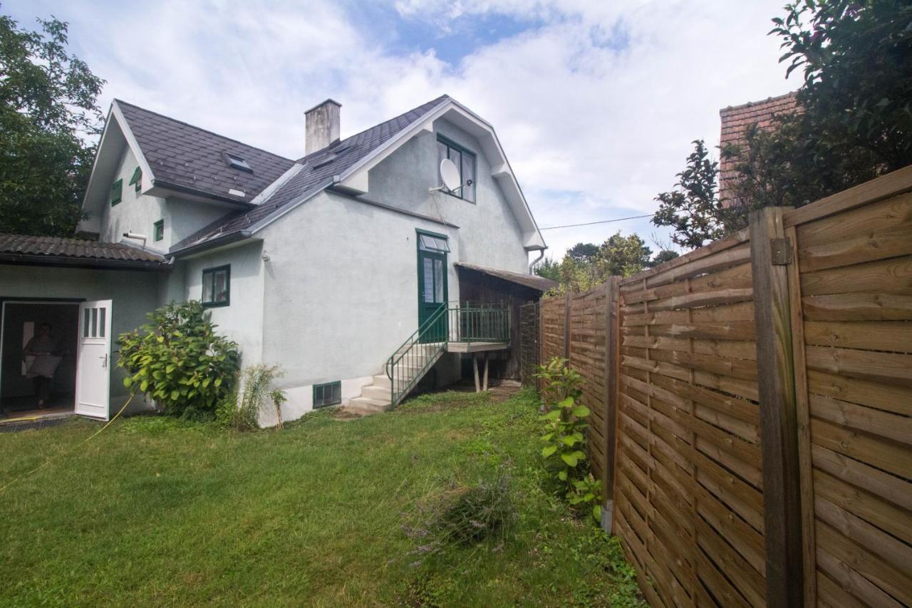 Villa Nina Orth an der Donau Exterior foto